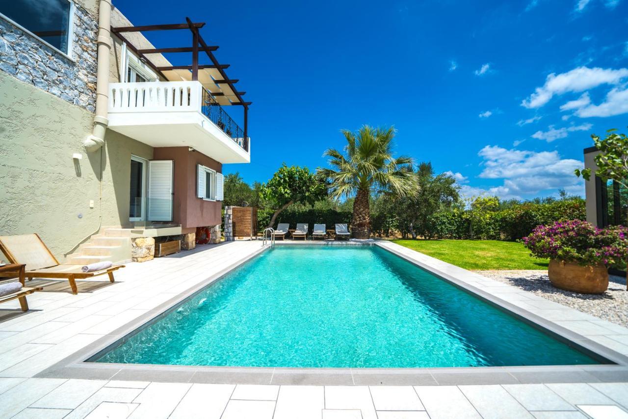 Petronila Luxury Villa With Heated Private Pool Kíssamos Buitenkant foto