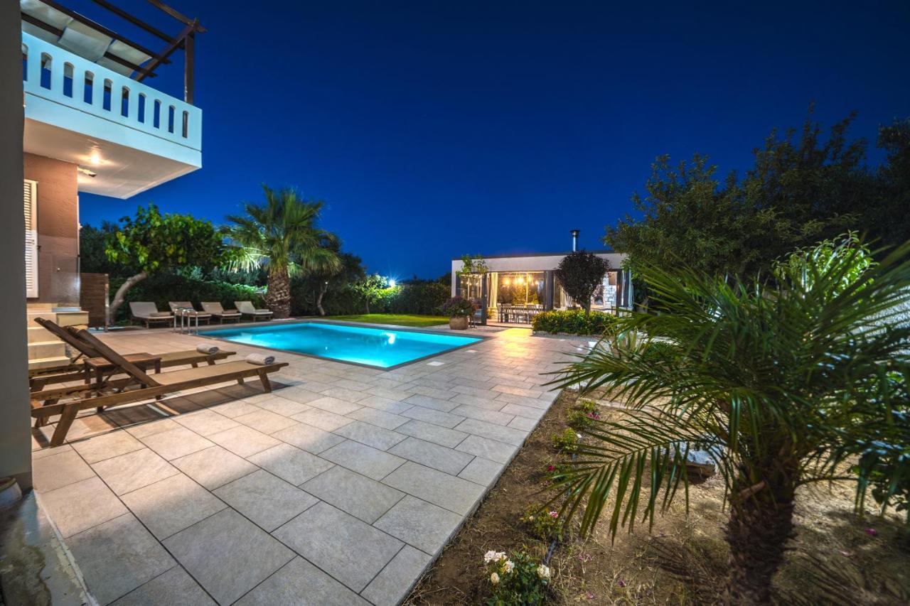 Petronila Luxury Villa With Heated Private Pool Kíssamos Buitenkant foto