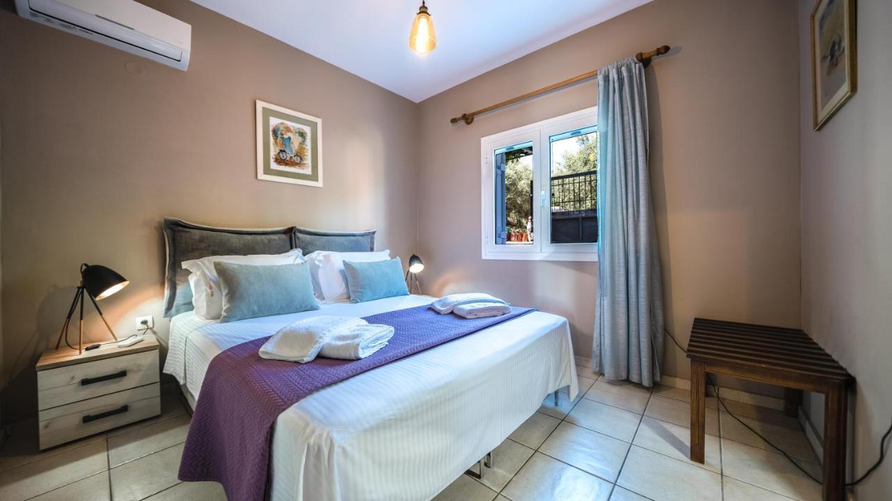 Petronila Luxury Villa With Heated Private Pool Kíssamos Buitenkant foto